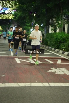 Runner Photo 4206413