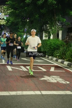 Runner Photo 4206420
