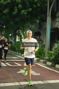 Runner Photo 4206431