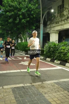 Runner Photo 4206432