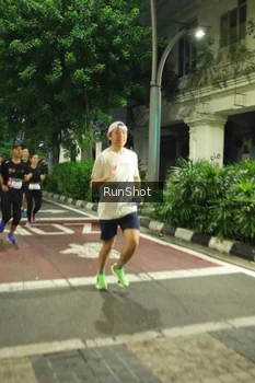 Runner Photo 4206437