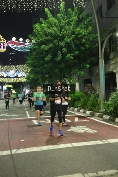 Runner Photo 4206438