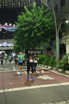 Runner Photo 4206442