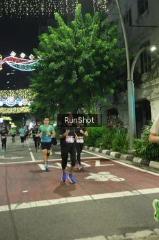 Runner Photo 4206443