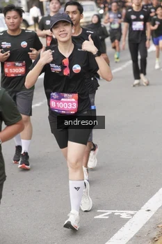 Runner Photo 4206489