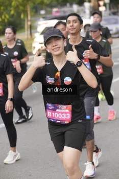 Runner Photo 4206496