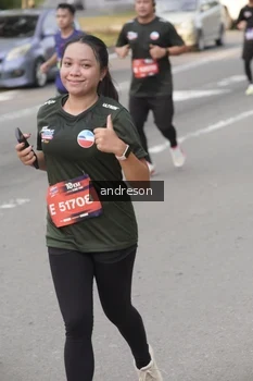 Runner Photo 4206510