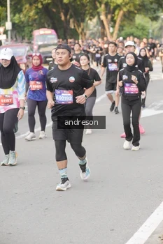 Runner Photo 4206516