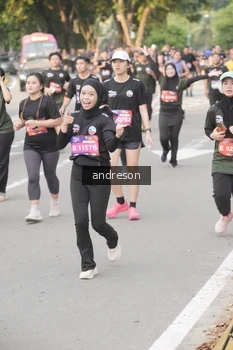 Runner Photo 4206525