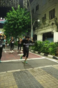 Runner Photo 4206534