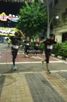 Runner Photo 4206546