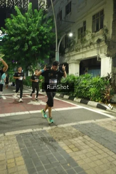 Runner Photo 4206554
