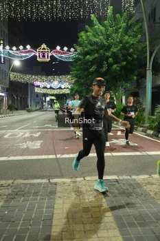 Runner Photo 4206569