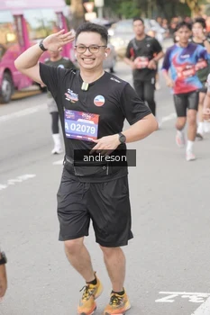 Runner Photo 4206579