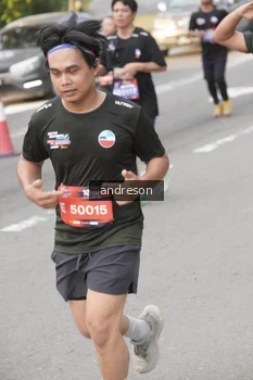 Runner Photo 4206589