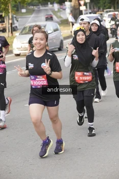 Runner Photo 4206614