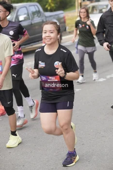 Runner Photo 4206627