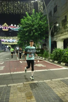 Runner Photo 4206650