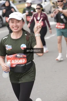 Runner Photo 4206661