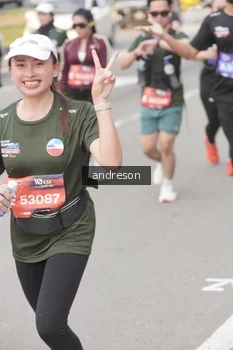 Runner Photo 4206671