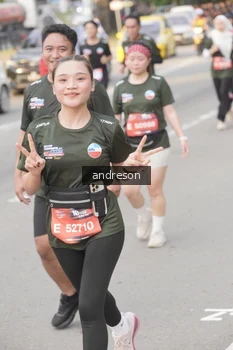 Runner Photo 4206691