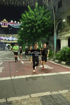 Runner Photo 4206695