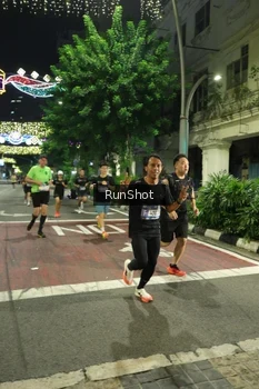 Runner Photo 4206706