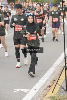 Runner Photo 4206715