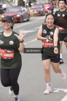 Runner Photo 4206726