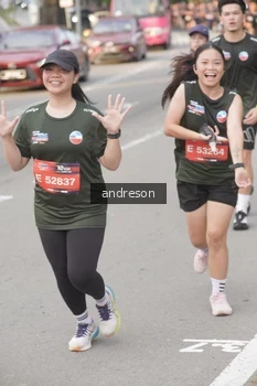 Runner Photo 4206738