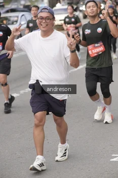 Runner Photo 4206873
