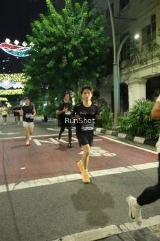 Runner Photo 4206877