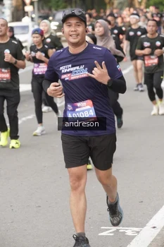 Runner Photo 4206879