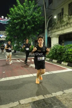 Runner Photo 4206889