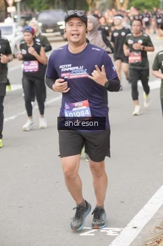 Runner Photo 4206890