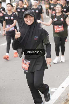 Runner Photo 4206893