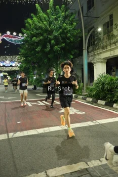 Runner Photo 4206905