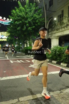 Runner Photo 4206910