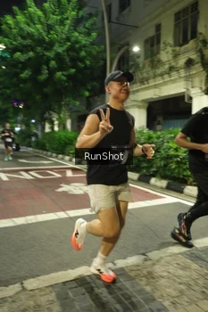 Runner Photo 4206915