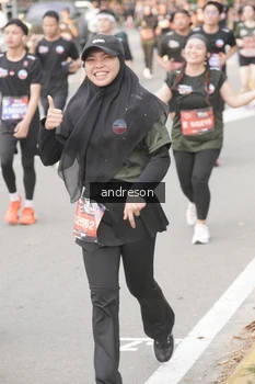 Runner Photo 4206918