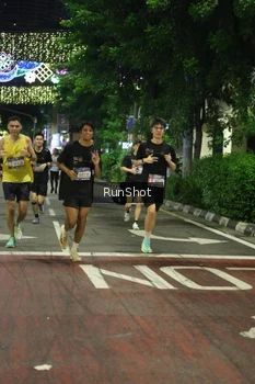Runner Photo 4206936