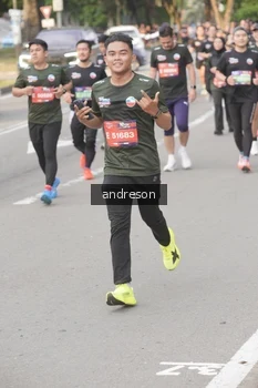 Runner Photo 4206955