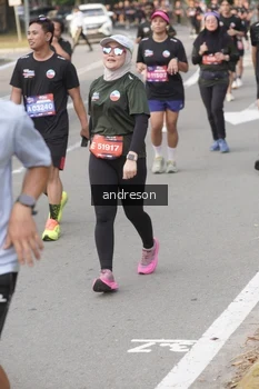 Runner Photo 4206987