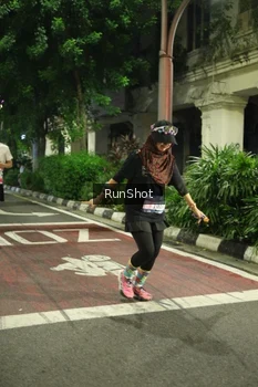 Runner Photo 4207060