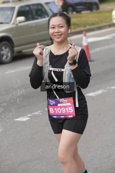 Runner Photo 4207077