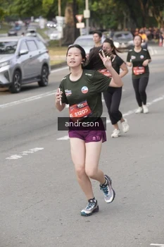 Runner Photo 4207091