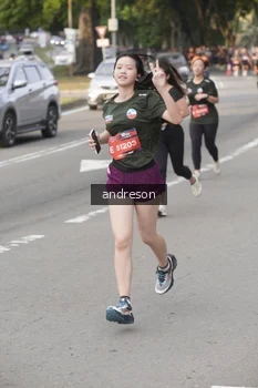 Runner Photo 4207092