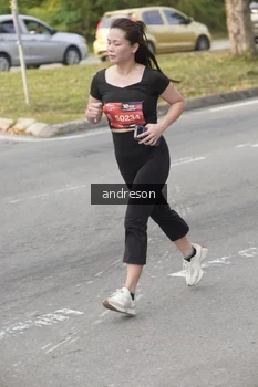 Runner Photo 4207099