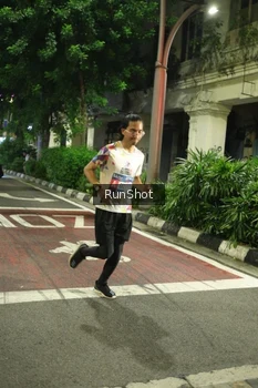 Runner Photo 4207133