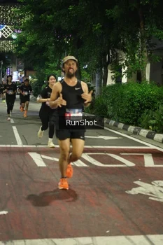 Runner Photo 4207137